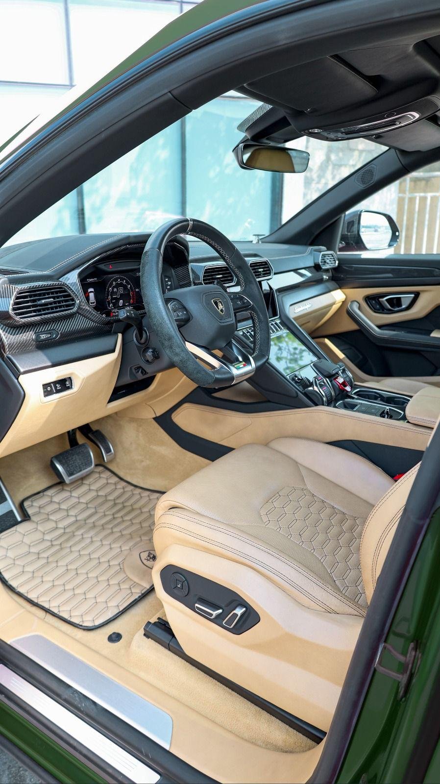 Rent Urus 2022 in Dubai