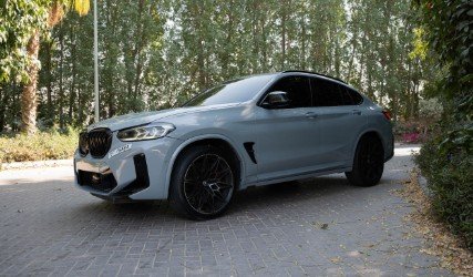 Rent X4M 2024 in Dubai