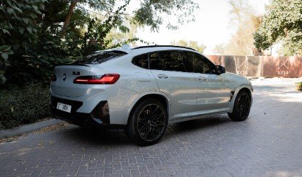 Rent X4M 2024 in Dubai